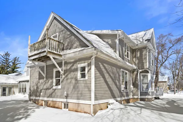 $235,000 | 501 West Winnebago Street, Appleton, WI 54911