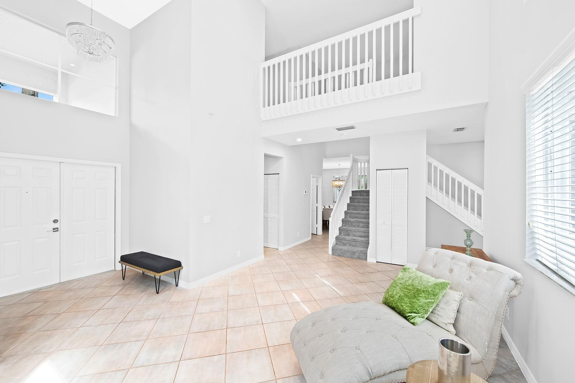 1204 Camellia Circle Weston, FL 33326 - Photo 8 of 25 Photo 8