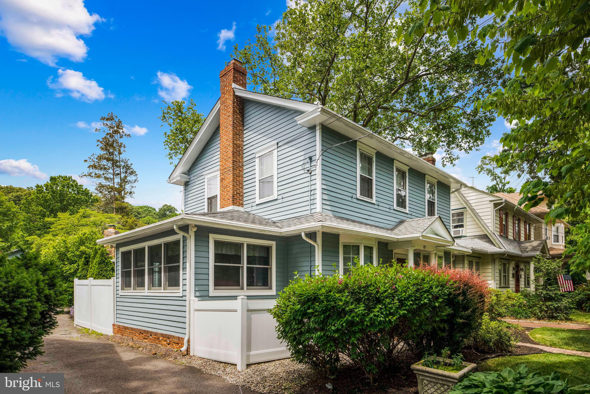 105 Ridgway Street Mount Holly, NJ 08060 - Photo 3 of 39 Gallery Image 3