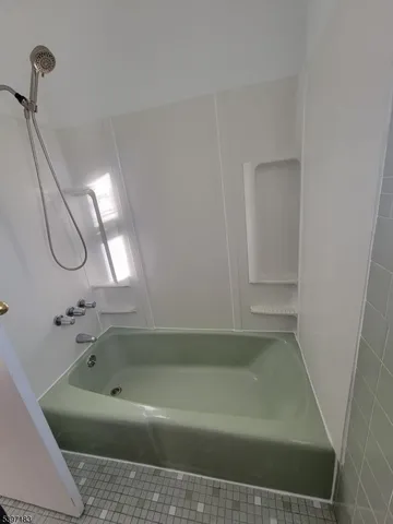 $1,850 | 15 Broad Street, Pompton Lakes, NJ 07442