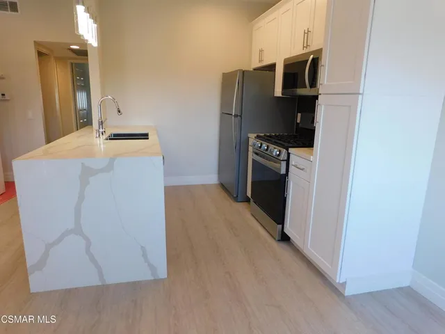 $3,151 | 116 Maegan Place, Unit 11, Thousand Oaks, CA 91362