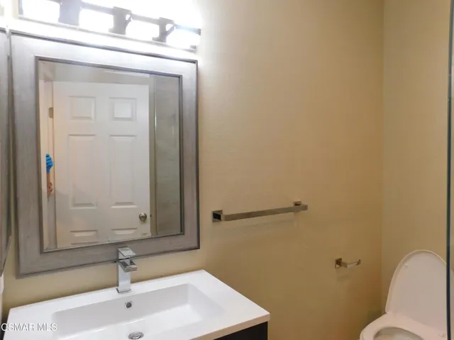 $3,151 | 116 Maegan Place, Unit 11, Thousand Oaks, CA 91362