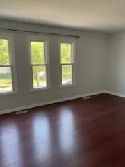 $2,950 | 160 Camelot Way, Bolingbrook, IL 60440