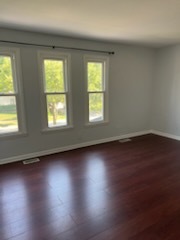 160 Camelot Way Bolingbrook, IL 60440 - Photo 7 of 16