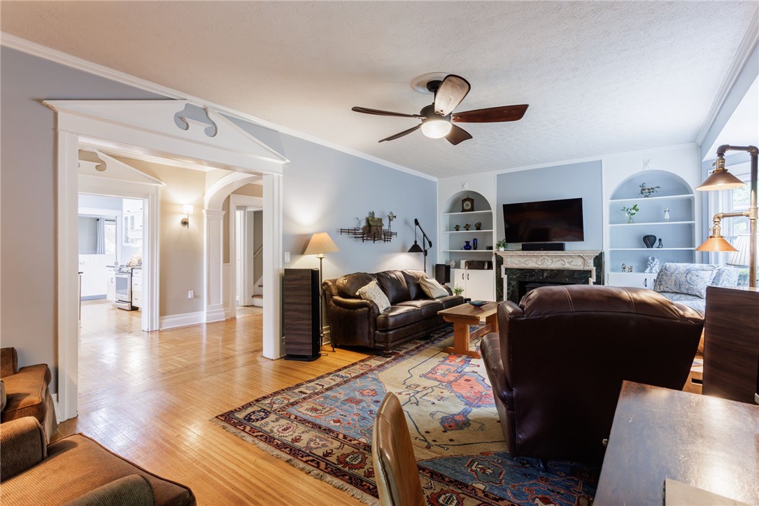 11 Vick Park B Rochester, NY 14607 - Photo 15 of 50