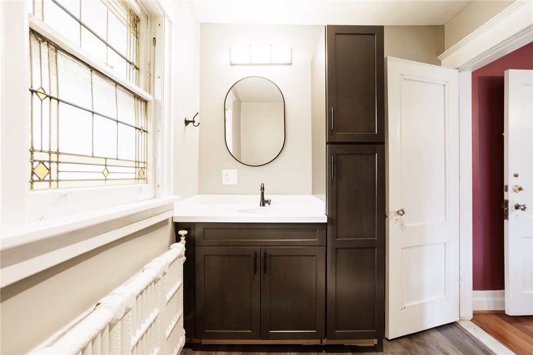 11 Vick Park B Rochester, NY 14607 - Photo 30 of 50 Bedroom #2 - Guest Suite En Suite