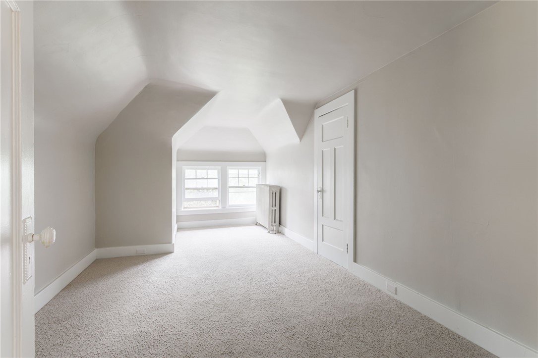 11 Vick Park B Rochester, NY 14607 - Photo 41 of 50 3rd Floor Bedroom