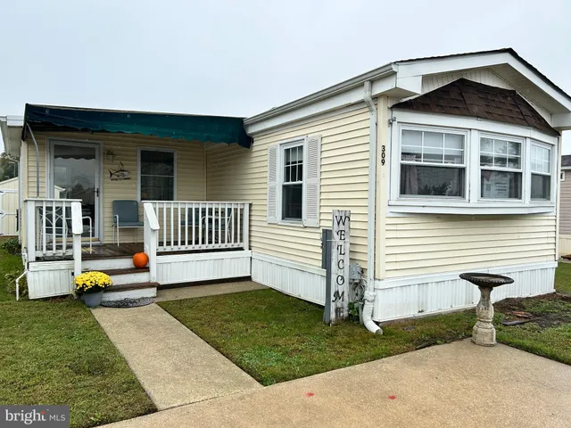 $168,000 | 309 Grande Boulevard, Rio Grande, NJ 08242