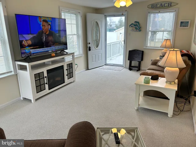 $168,000 | 309 Grande Boulevard, Rio Grande, NJ 08242