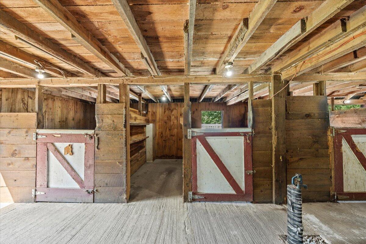 79 Waterhouse Road Biddeford, ME 04005 - Photo 48 of 55 47-79 Waterhouse-47