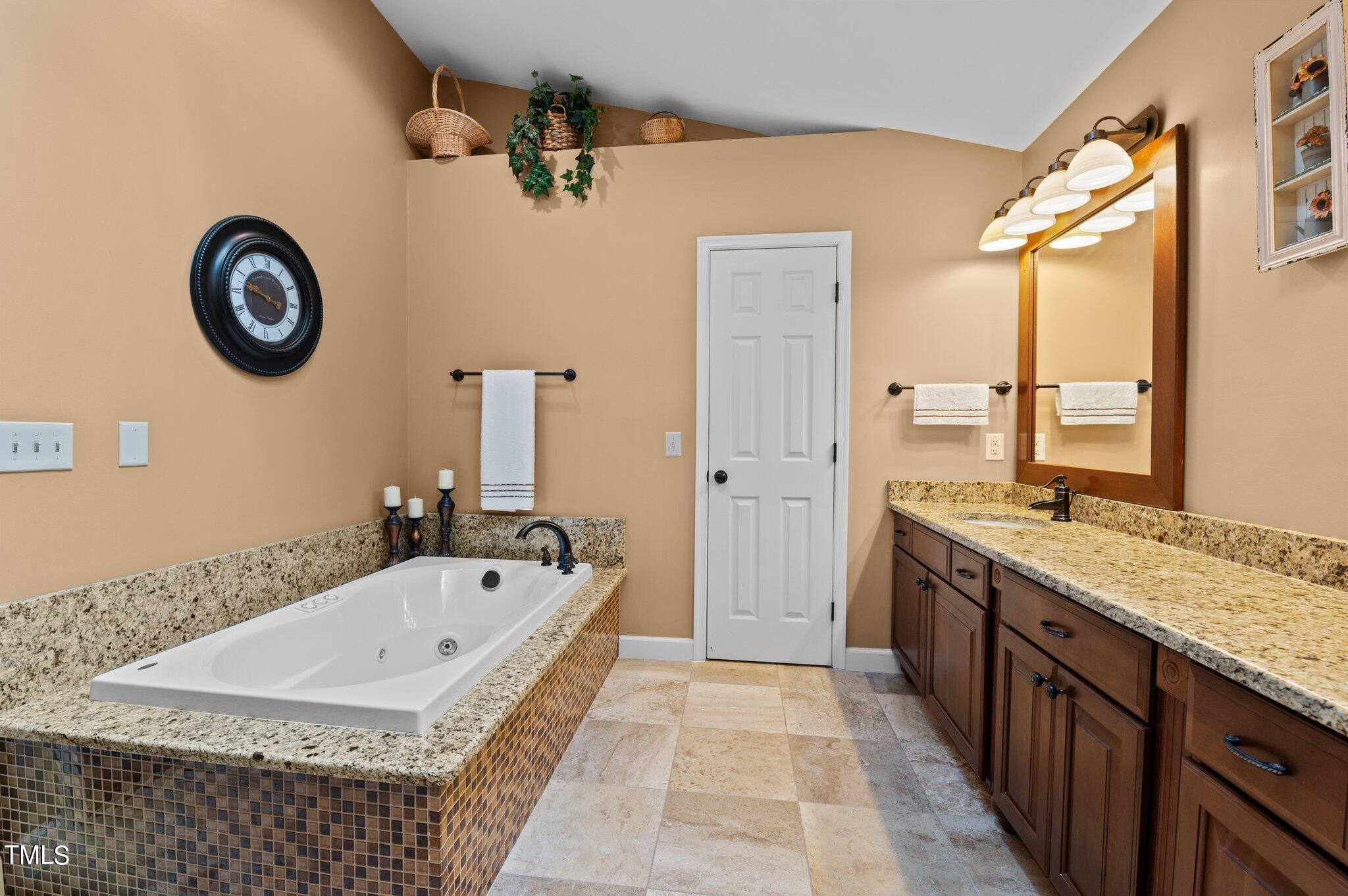 8116 Coleraine Court Raleigh, NC 27615 - Photo 36 of 58 37-web-or-mls-DSC_0881