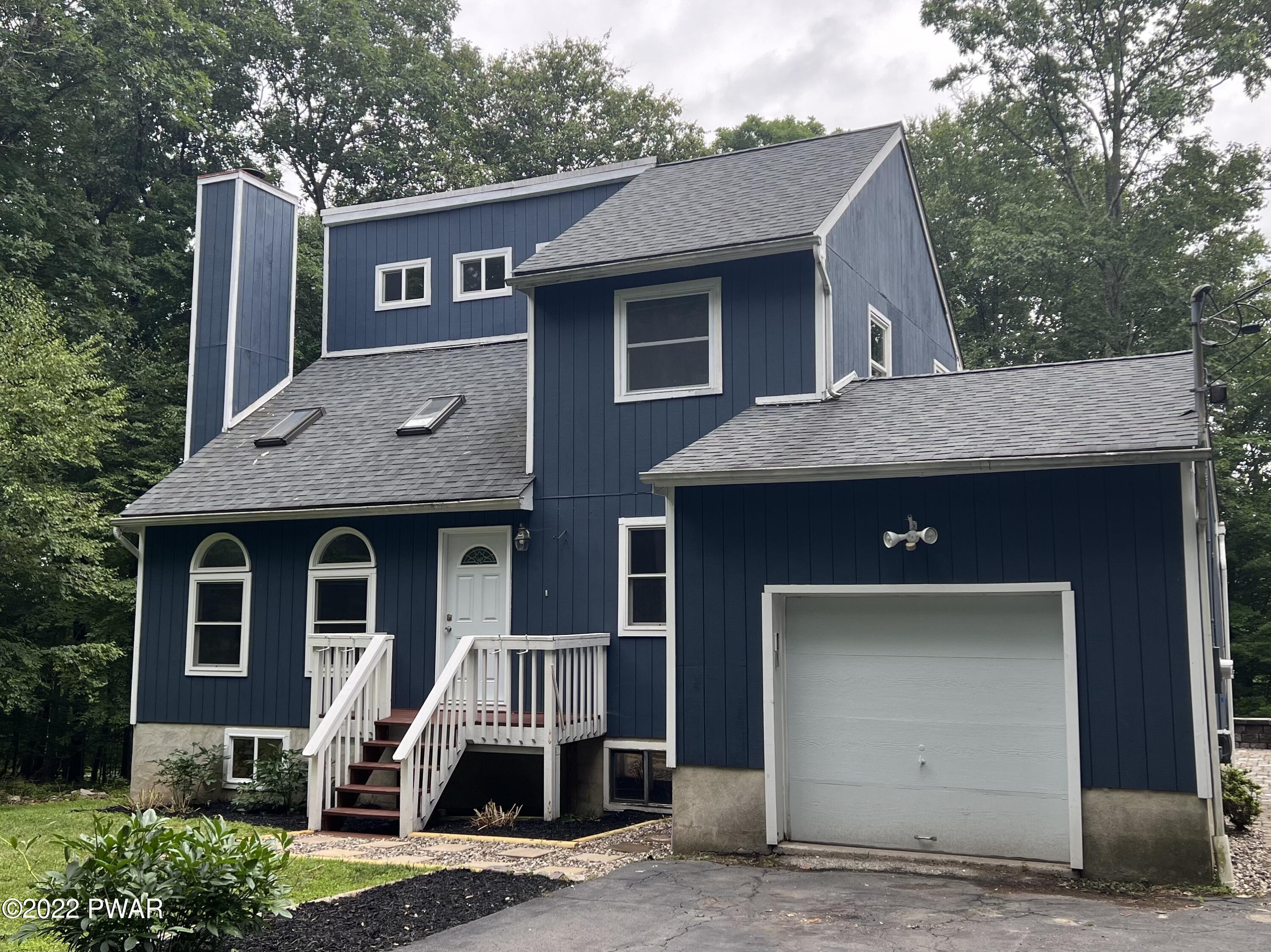 205 Traverse Road Dingmans Ferry, PA 18328 - Photo 2 of 30