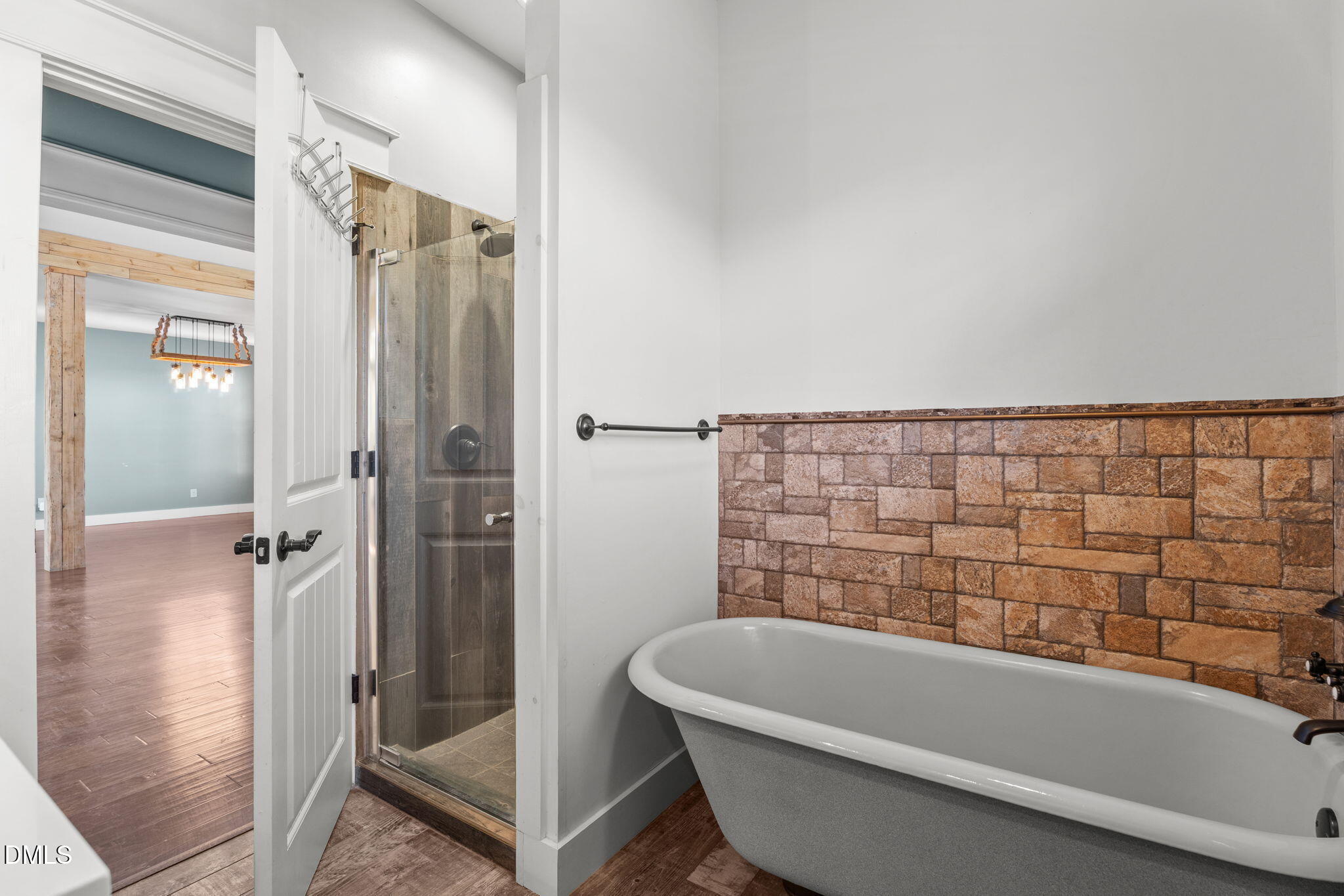 6559 Dolphus Lane Sims, NC 27880 - Photo 23 of 43 a bathroom with a bathtub and shower