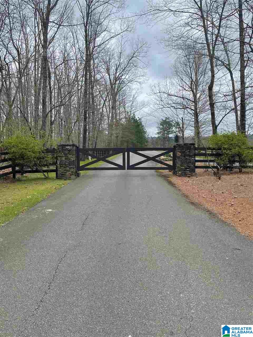 280 Stonegate Drive, Unit 28 Birmingham, AL 35242 - Photo 6 of 9
