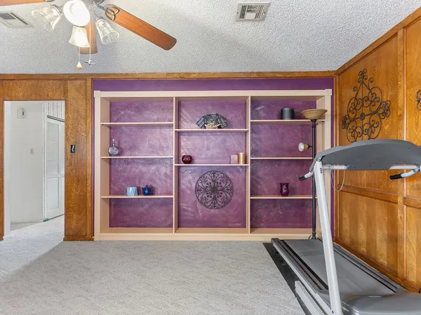 $219,900 | 1710 Longhorn Avenue, Bay City, TX 77414