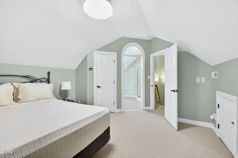 $724,900 | 1017 Wedgeland Drive, Raleigh, NC 27615