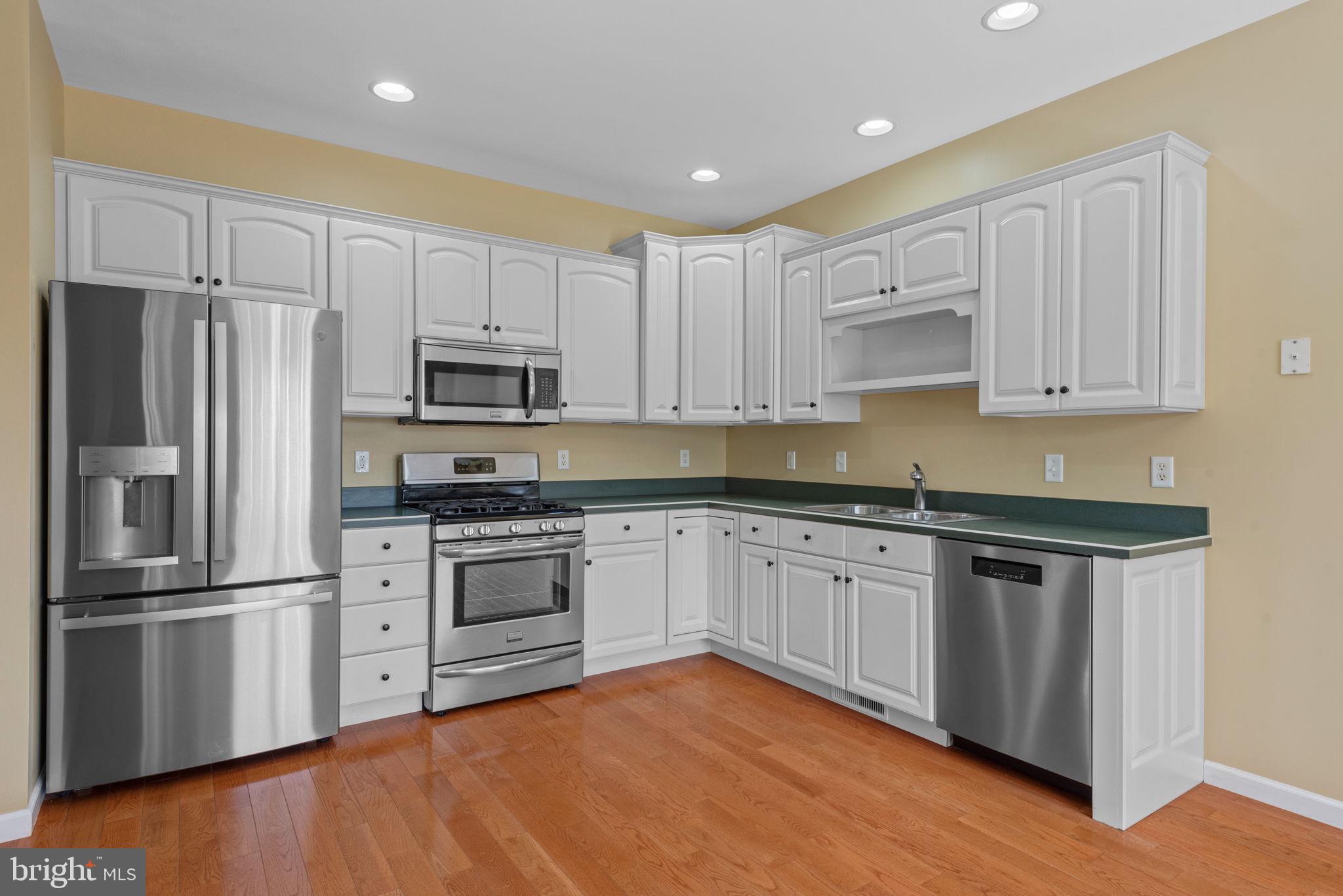 520 Providence Court Lititz, PA 17543 - Photo 16 of 42