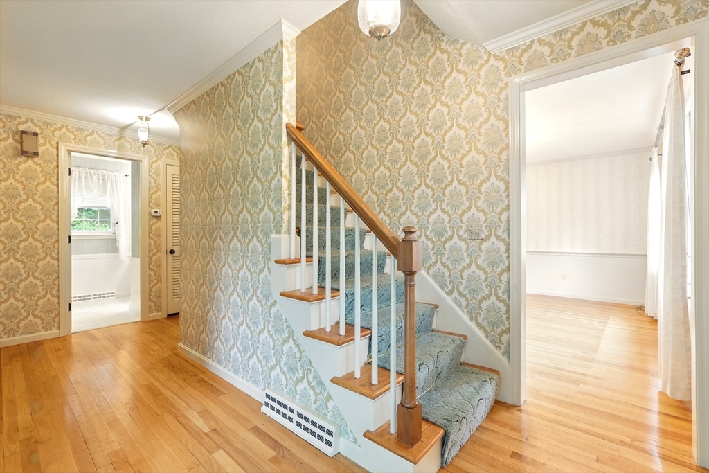 98 Coventry Lane Longmeadow, MA 01106 - Photo 17 of 42