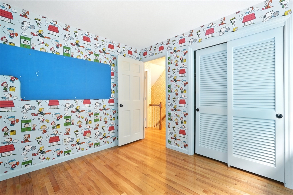 98 Coventry Lane Longmeadow, MA 01106 - Photo 18 of 42