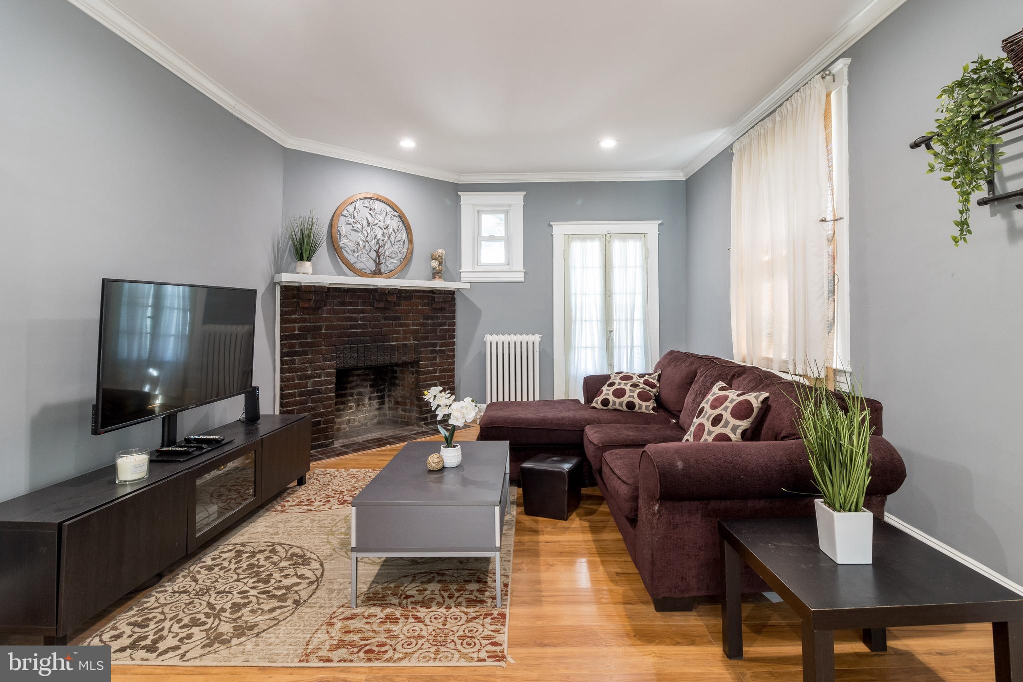 607 Plymouth Road Baltimore, MD 21229 - Photo 7 of 50
