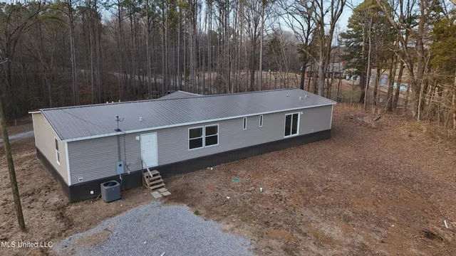 $190,000 | 1295 Hillside Road, Holcomb, MS 38940