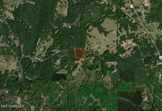 $190,000 | 1295 Hillside Road, Holcomb, MS 38940