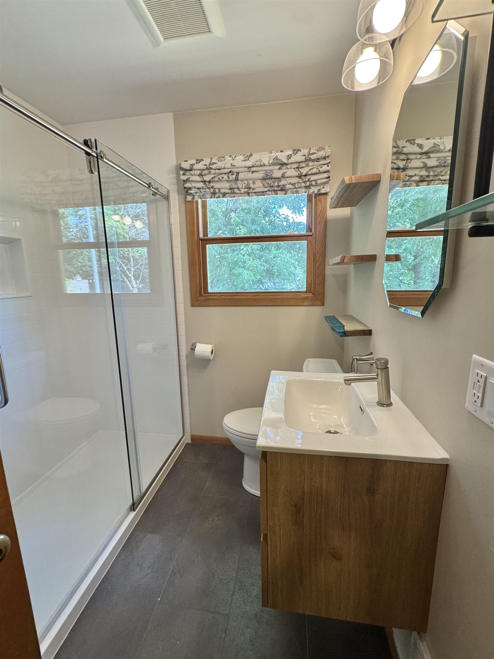 222 South Midvale Boulevard Madison, WI 53705 - Photo 21 of 38