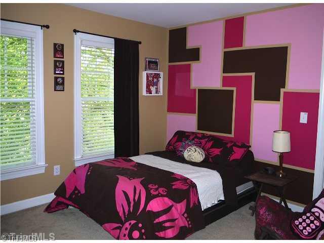 2805 Norwell Court Oak Ridge, NC 27310 - Photo 16 of 16 3rd Bedroom.