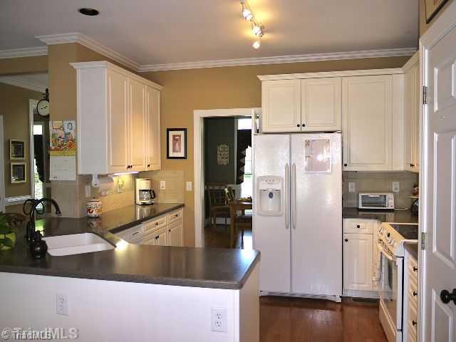 2805 Norwell Court Oak Ridge, NC 27310 - Photo 8 of 16 Kitchen.