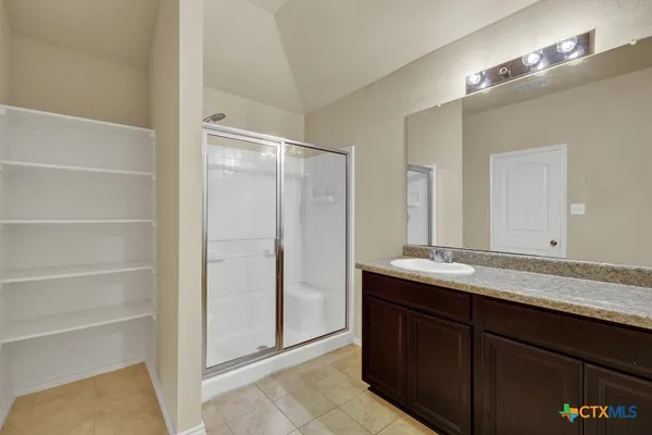 $1,695 | 1512 Doncaster Drive, Seguin, TX 78155