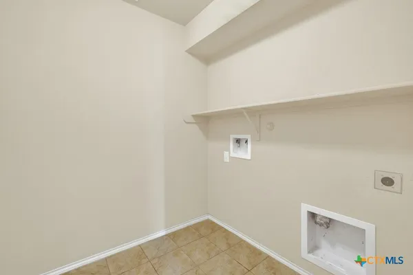 $1,695 | 1512 Doncaster Drive, Seguin, TX 78155