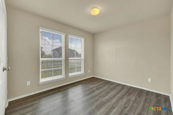 $1,695 | 1512 Doncaster Drive, Seguin, TX 78155