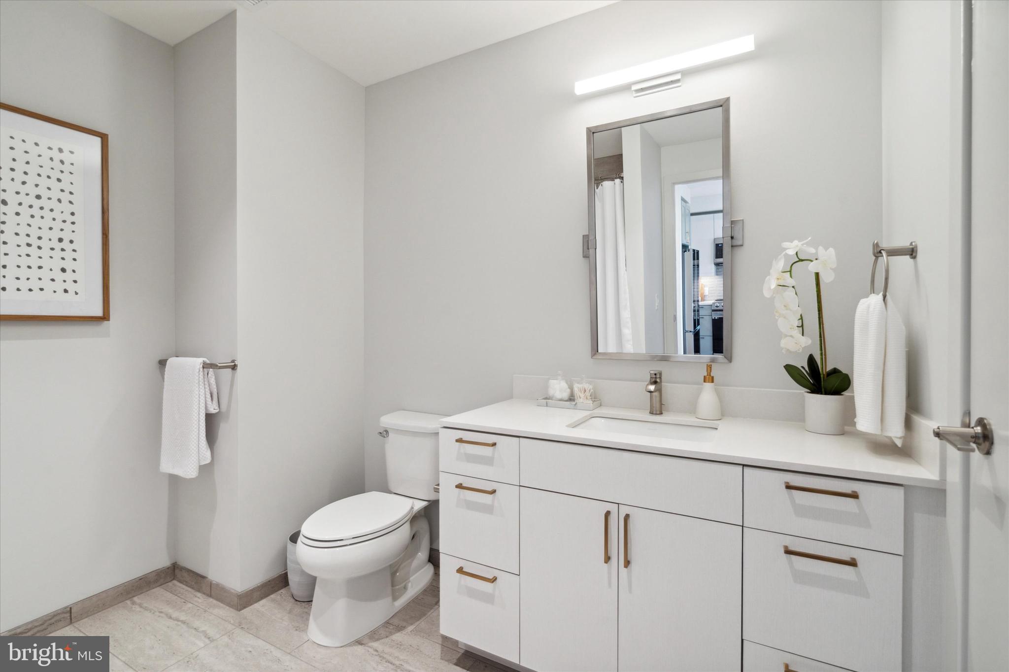 1-5 Dock Street, Unit 2603 Philadelphia, PA 19106 - Photo 10 of 44