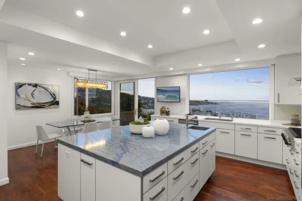 $15,995,000 | 8430 Whale Watch Way, La Jolla, CA 92037