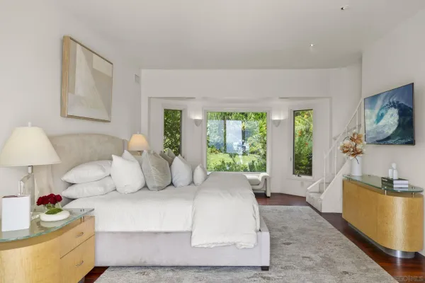 $15,995,000 | 8430 Whale Watch Way, La Jolla, CA 92037