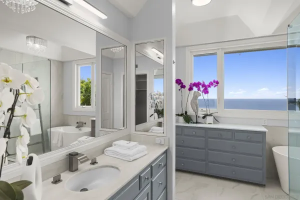 $15,995,000 | 8430 Whale Watch Way, La Jolla, CA 92037