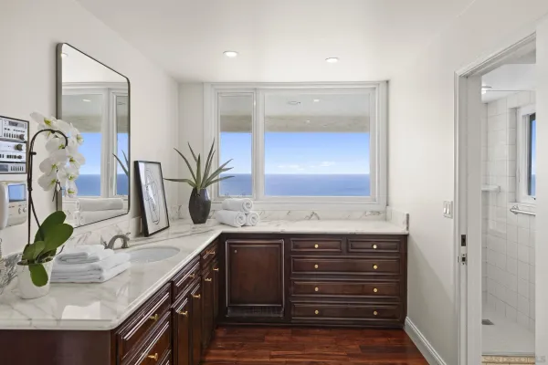 $15,995,000 | 8430 Whale Watch Way, La Jolla, CA 92037