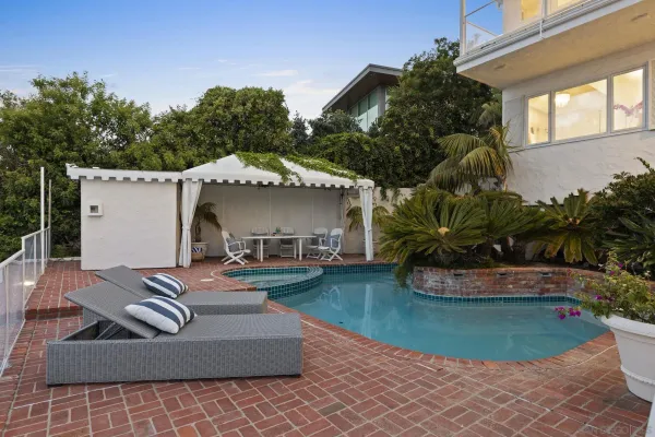 $15,995,000 | 8430 Whale Watch Way, La Jolla, CA 92037