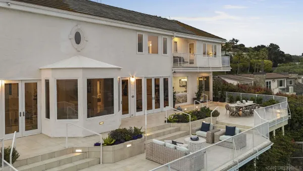 $15,995,000 | 8430 Whale Watch Way, La Jolla, CA 92037
