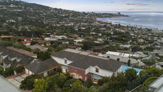 $15,995,000 | 8430 Whale Watch Way, La Jolla, CA 92037