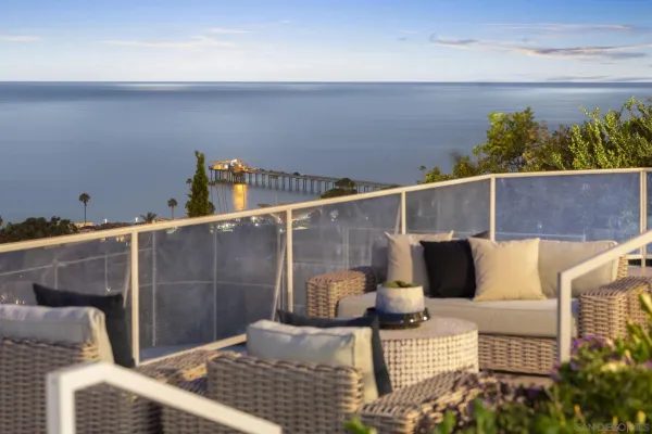 $15,995,000 | 8430 Whale Watch Way, La Jolla, CA 92037