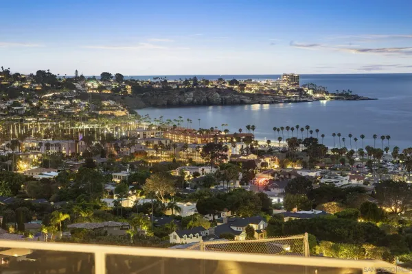 $15,995,000 | 8430 Whale Watch Way, La Jolla, CA 92037