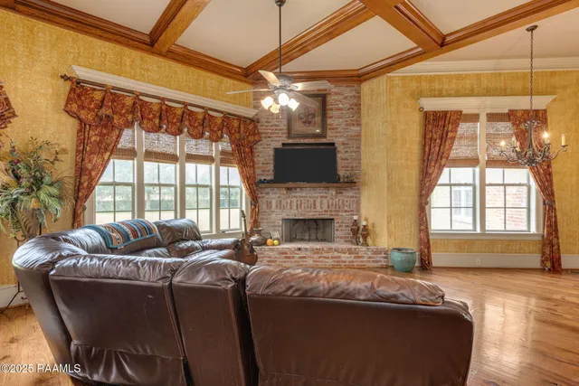 $609,507 | 301 Rue Novembre, Scott, LA 70583