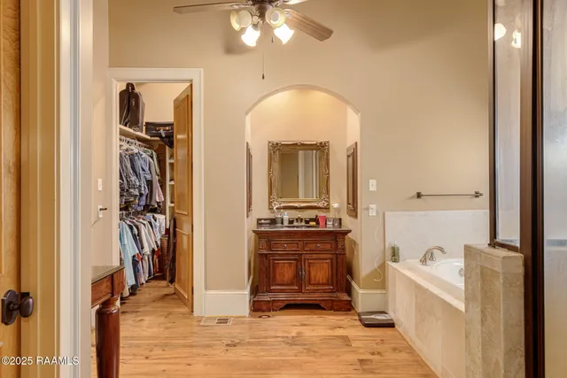 $609,507 | 301 Rue Novembre, Scott, LA 70583