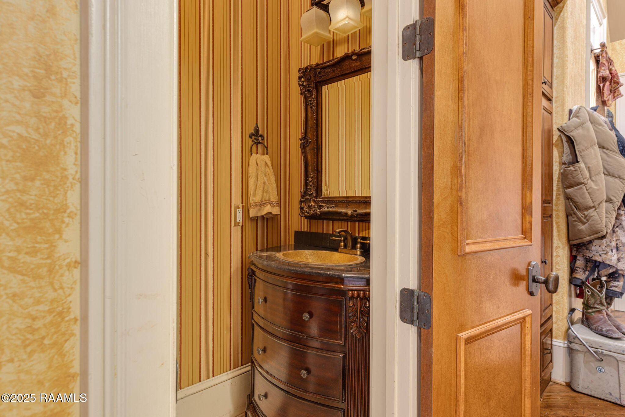 301 Rue Novembre Scott, LA 70583 - Photo 35 of 47 Half Bath