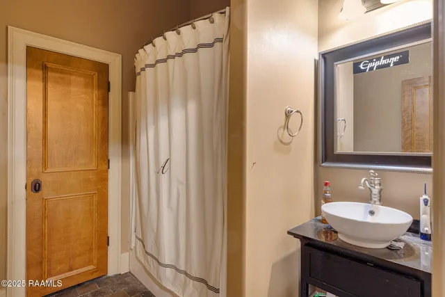 $609,507 | 301 Rue Novembre, Scott, LA 70583