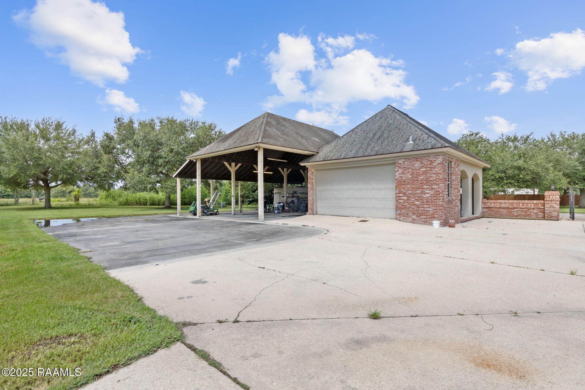 301 Rue Novembre Scott, LA 70583 - Photo 43 of 47 Detached Building