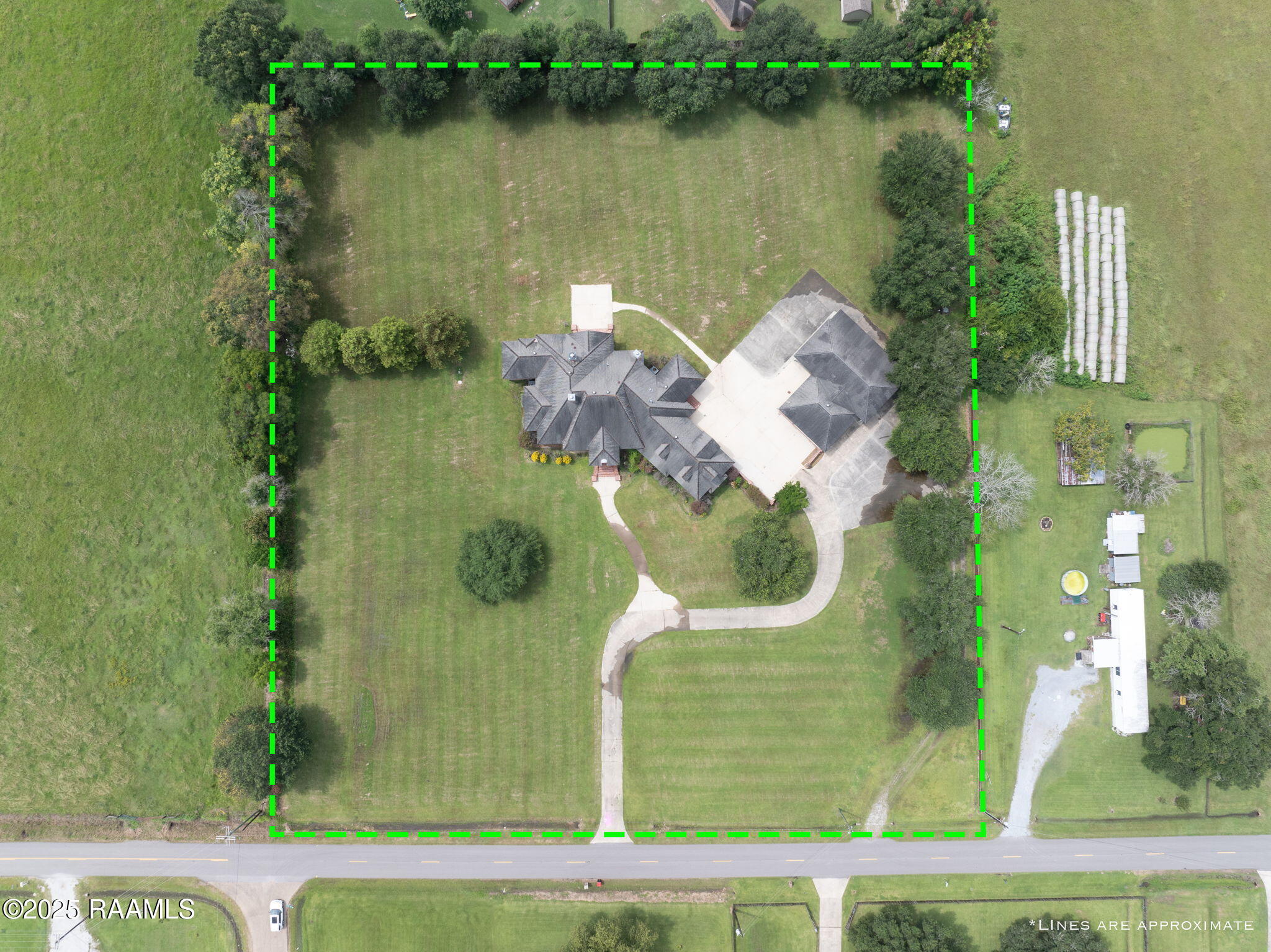 301 Rue Novembre Scott, LA 70583 - Photo 5 of 47 Aerial 3