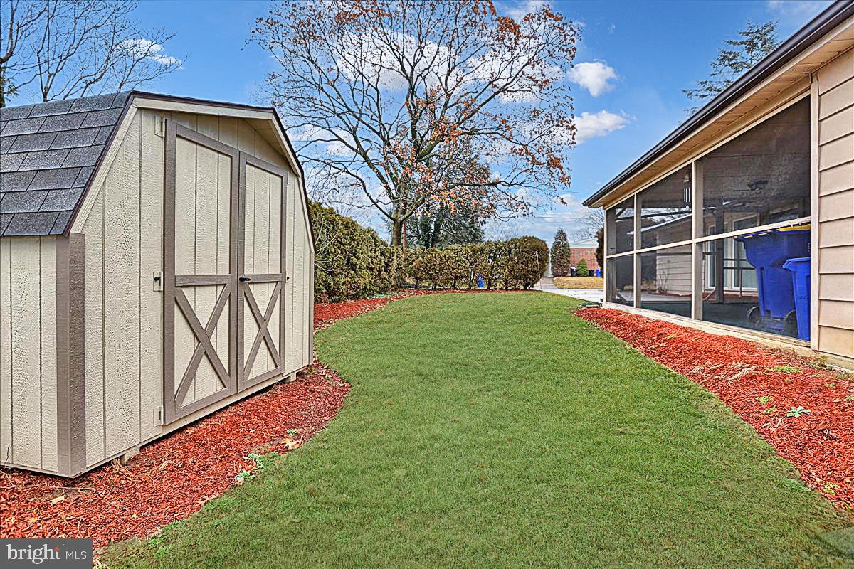 118 Runson Road Camp Hill, PA 17011 - Photo 27 of 28 Yard/Shed
