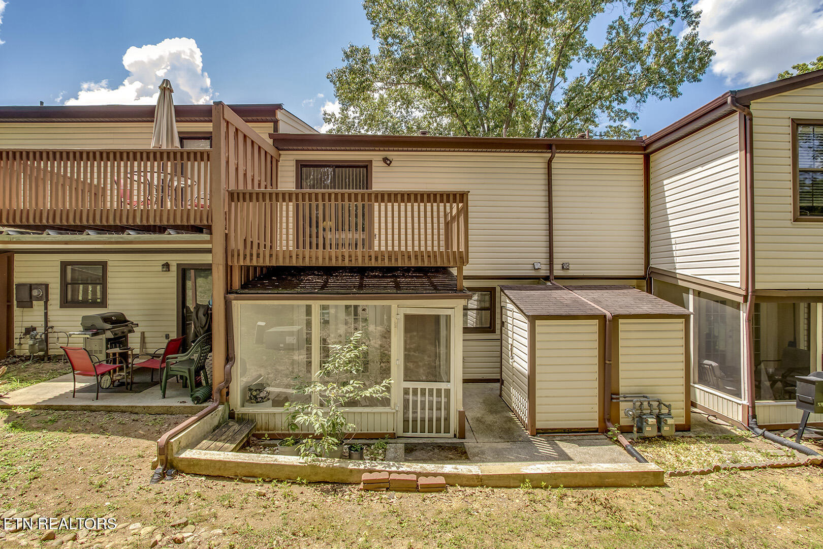 140 Brandeis Lane Oak Ridge, TN 37830 - Photo 37 of 37 38_BrandeisLane_140_Back